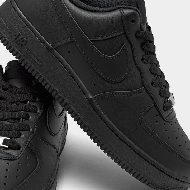 nike low casual shoes