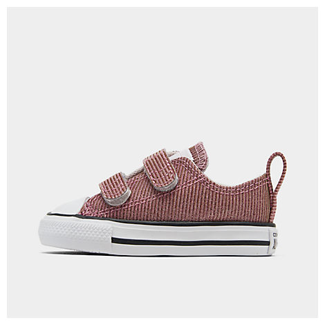 Converse Girls' Toddler Chuck Taylor All Star 2v Space Star Low Top Casual Shoes In Pink