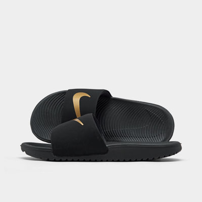 nike sandals finish line