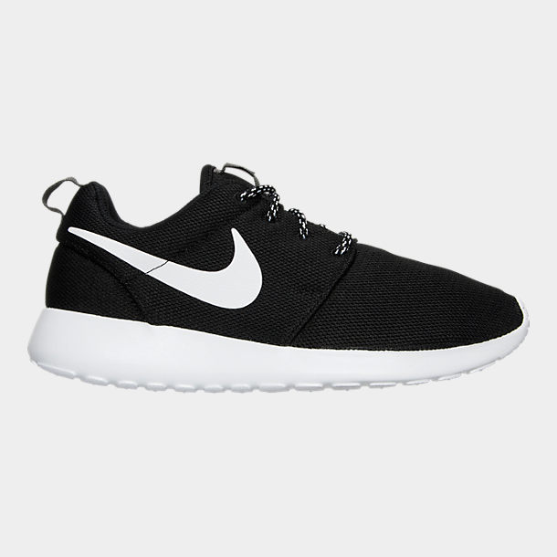 Material well Nike Roshe Run Flyknit Sneakers Womens Orange Material well Nike Roshe Run Flyknit Sneakers Womens Orange