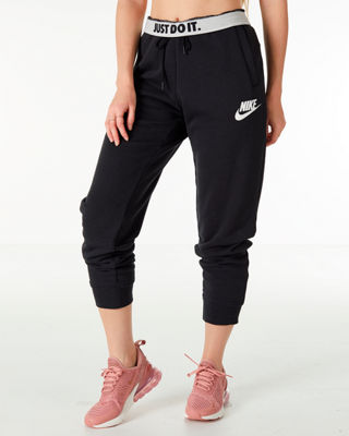 three quarter jogger pants