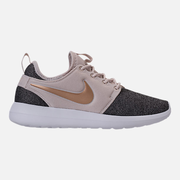 ladies nike roshe two ladies nike roshe two