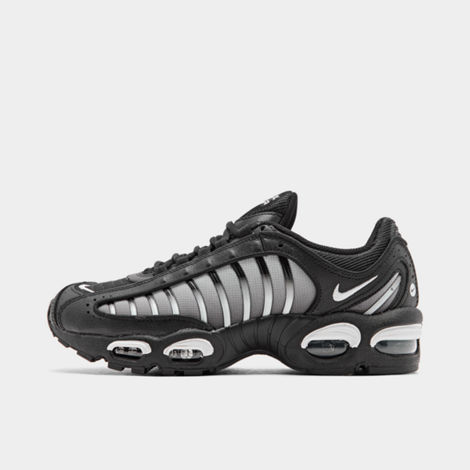 Nike Air Max Tailwind Iv Low-top Sneakers In Black
