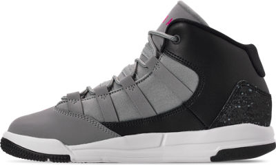 max aura basketball sneaker