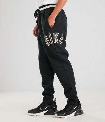nike air jogging bottoms
