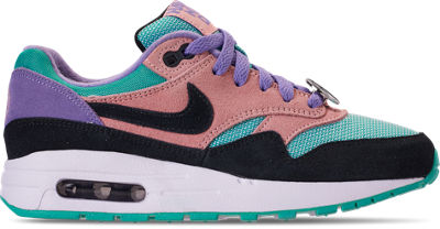 have a nike day boys