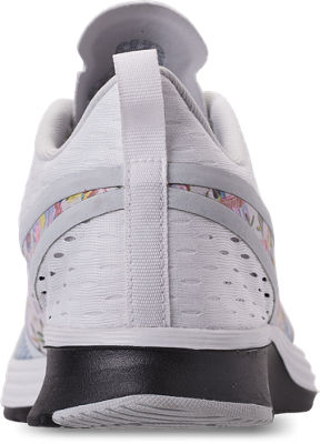 nike zoom strike women's