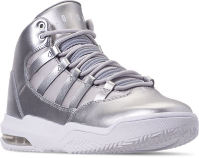 jordan max aura silver