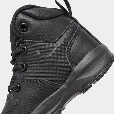nike manoa boots finish line