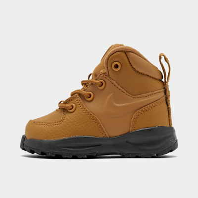 nike manoa boots finish line