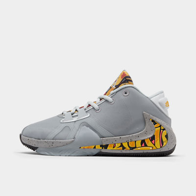 zoom freak 1 finish line