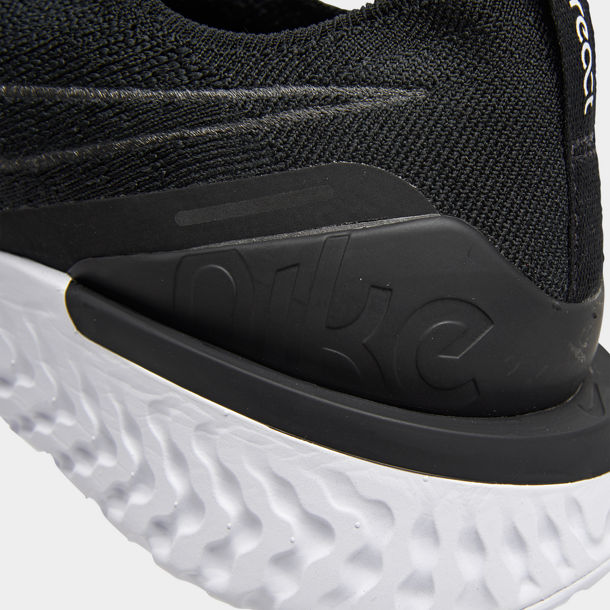 nike women's epic phantom react flyknit running shoes