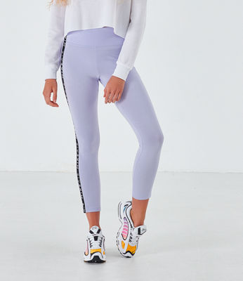 nike air tape leggings