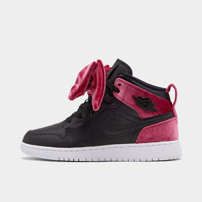 nike casual shoes for girls