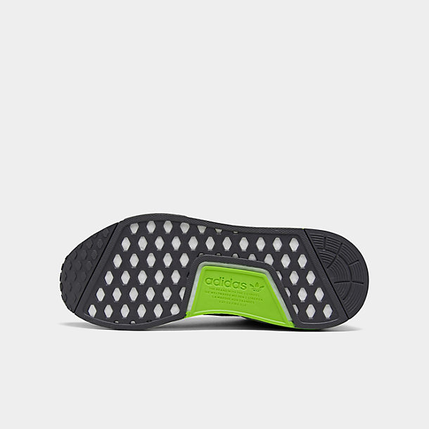 {keywor d} adidas slipper nmd r1